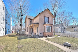 2019 23rd Ave S, Minneapolis, MN 55404