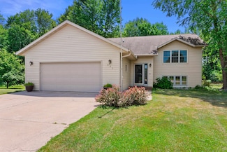 895 Waterworks Rd, Nekoosa, WI 54457