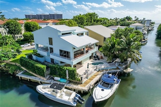 3520 Rockerman Rd, Miami, FL 33133