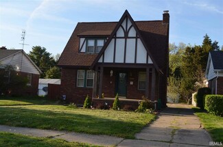 1306 Ravenswood Dr, Evansville, IN 47714