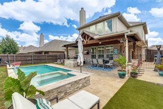 824 Mist Flower Dr, Little Elm, TX 75068
