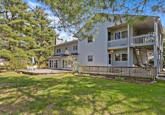 1742 Pucker St, Stowe, VT 05672