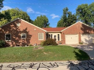 1016 E Monroe St, Delphi, IN 46923