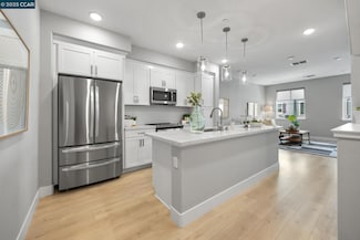 339 Pear Tree Terrace Unit H, Napa, CA 94558