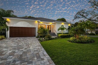 4701 W Estrella St, Tampa, FL 33629