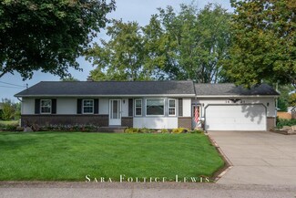 1421 Su Lew Ave SW, Grand Rapids, MI 49534