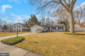 1246 Forge Rd, Cherry Hill, NJ 08034