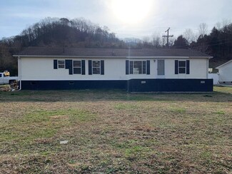 297 Red Bird Ln, Pikeville, KY 41501