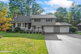327 Moonlight Dr, Ballston Spa, NY 12020