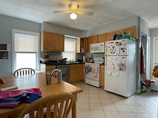 59 South St Unit 2, Waltham, MA 02453