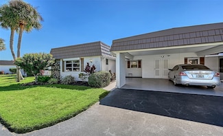 5474 Riverbluff Cir Unit V35, Sarasota, FL 34231