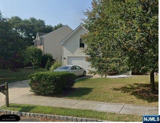 7 Westbury Ct, Bordentown, NJ 08505