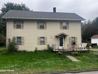 26 E Village Dr, Williamsport, PA 17702