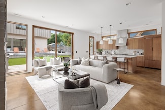 1603 5th Ave N, Nashville, TN 37208