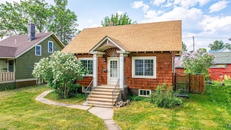 11 E White St, Ely, MN 55731