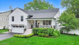 479 Otisco Dr, Westfield, NJ 07090
