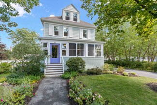 51 Lexington Ave, Portland, ME 04103