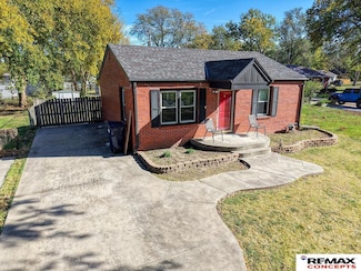 3460 Richmond Rd, Lincoln, NE 68504