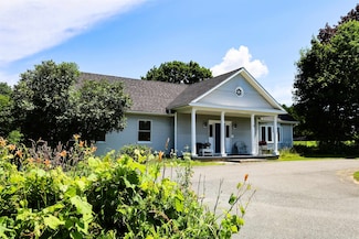 169 Water St, Orleans, VT 05860