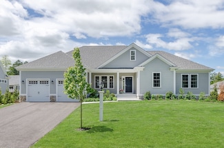 20 Shagbark Cr, Mattapoisett, MA 02739