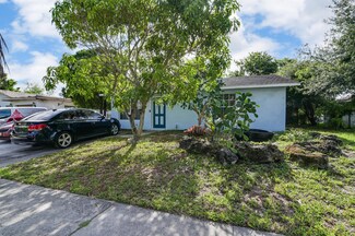 5892 Bahama Ct, West Palm Beach, FL 33407