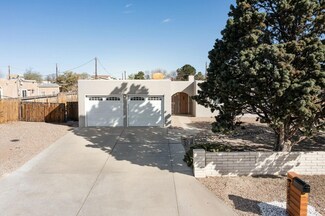 3105 May Cir SE, Rio Rancho, NM 87124