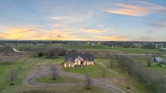 280 E P Dawson Rd, Maypearl, TX 76064