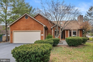 323 Masters Dr, Cross Junction, VA 22625