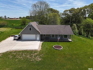 15937 U S 24, Lewistown, IL 61542