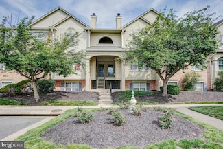 8064 Stonewall Brigade Ct, Manassas, VA 20109