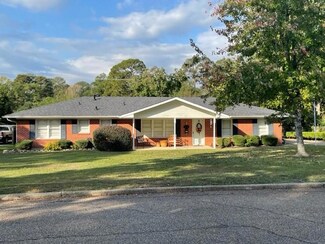 901 Louisiana Ave, Minden, LA 71055