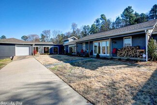 E Pinnacle Rd, Roland, AR 72135