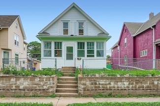 843 Jenks Ave, Saint Paul, MN 55106