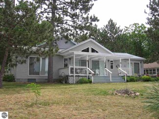 2131 Indian Lake Rd, National City, MI 48748