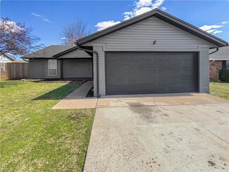 1004 S Neptune Rd, Edmond, OK 73003