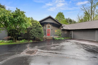 648 Sky Lake Dr, Highlands, NC 28741