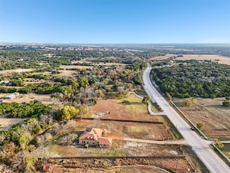 8370 Old 195, Florence, TX 76527