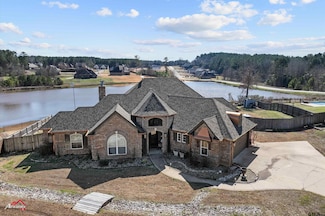 189 Grace Ln, Diana, TX 75640