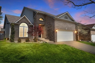 253 Gateway Park Cir, Lexington, KY 40511