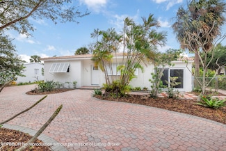 236 Ashworth St, West Palm Beach, FL 33405