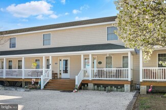 6494 Coachs Ln, Chincoteague Island, VA 23336