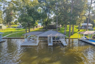 712 Spring Creek Rd, Warwick, GA 31796