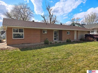1313 H St, Fairbury, NE 68352