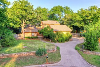 804 Stonehenge Ct, Edmond, OK 73034