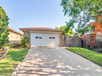 2217 Jamestown Ct, Carrollton, TX 75006