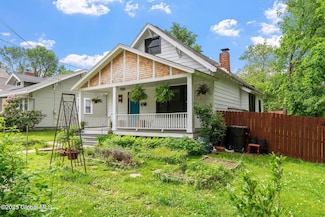 26 Summit Ave, Troy, NY 12180