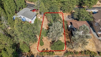 808 Sugarbush Ln, Forest Meadows, CA 95247
