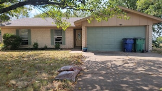 104 Loraine St, Pottsboro, TX 75076