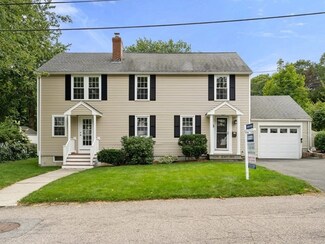 5 Mayflower Rd, Arlington, MA 02476