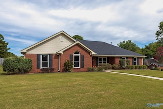 290 Knox Creek Trail NW, Madison, AL 35757